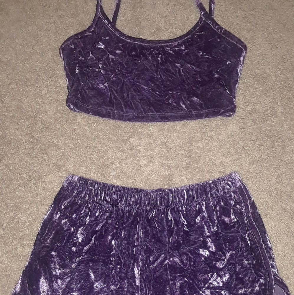 2 piece set